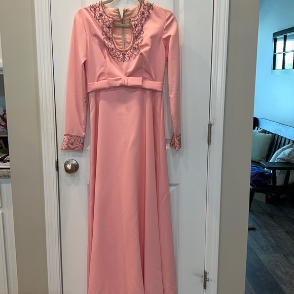 Pink vintage beaded sequin dress - Picture 1 of 9